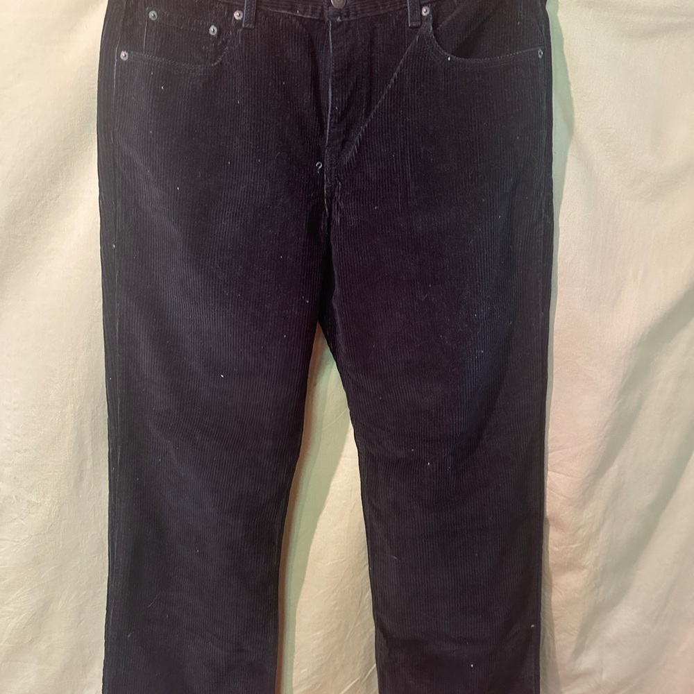 NWT- Black Corduroy Levi’s Dad Jeans